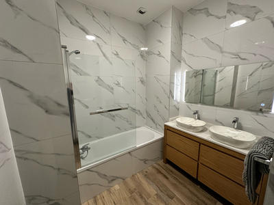 Appartement - 80 m² - 3 pièces