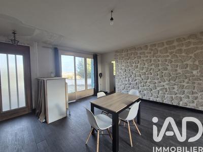 Maison - 97 m² - 4 pièces