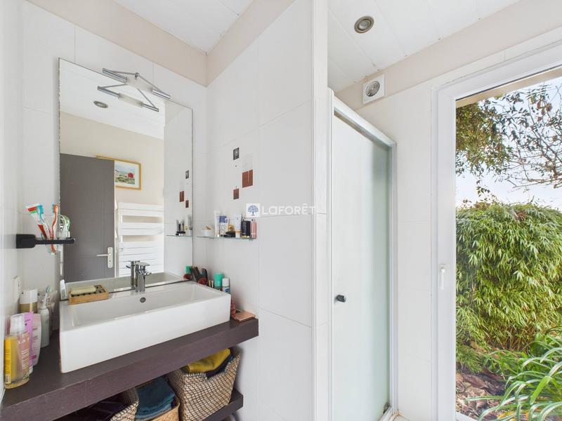 Maison contemporaine - 133 m² - 5 pièces