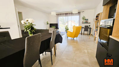 Maison - 85 m² - 4 pièces