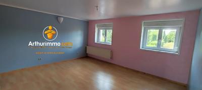 Maison - 98 m² - 5 pièces