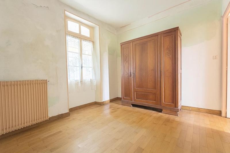 Maison - 152 m² - 7 pièces