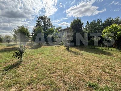 Maison - 155 m² - 6 pièces