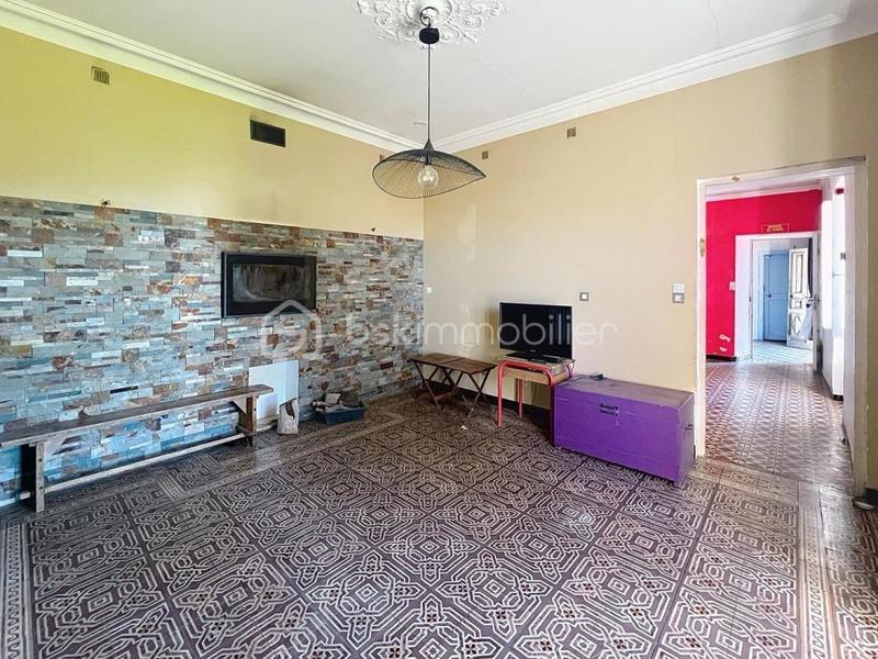 Mas - 150 m² - 7 pièces