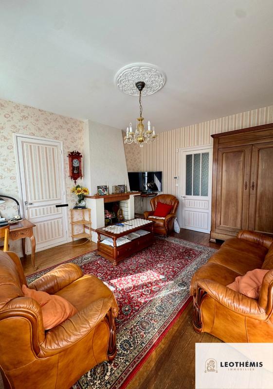 Maison ancienne - 165 m² - 8 pièces