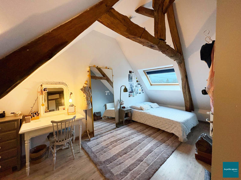 Ferme - 285 m² - 8 pièces