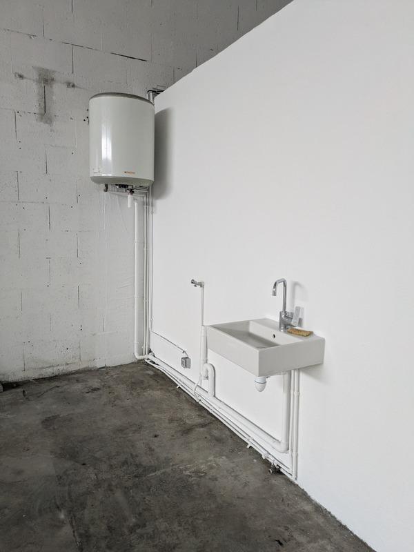 Bureau - 200 m² - 2 pièces