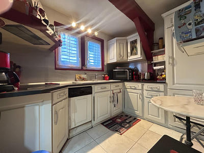 Maison - 88 m² - 5 pièces