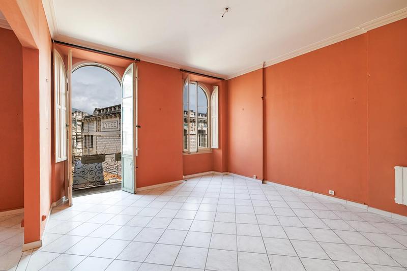 Appartement - 123 m² - 4 pièces