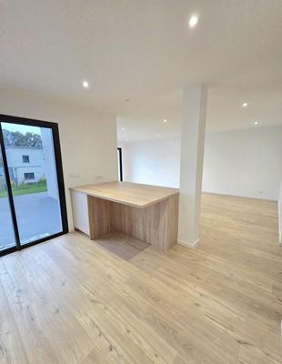 Maison contemporaine - 135 m² - 6 pièces