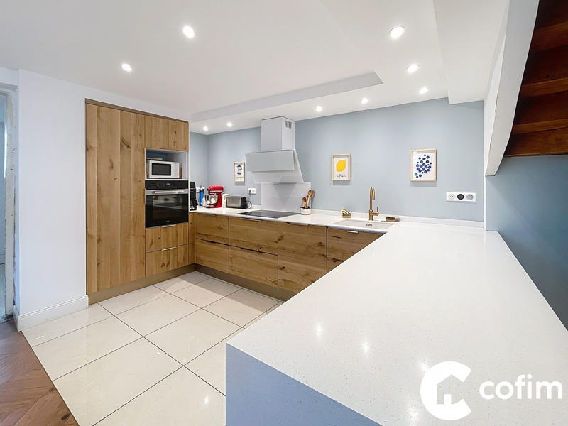 Maison ancienne - 165 m² - 7 pièces