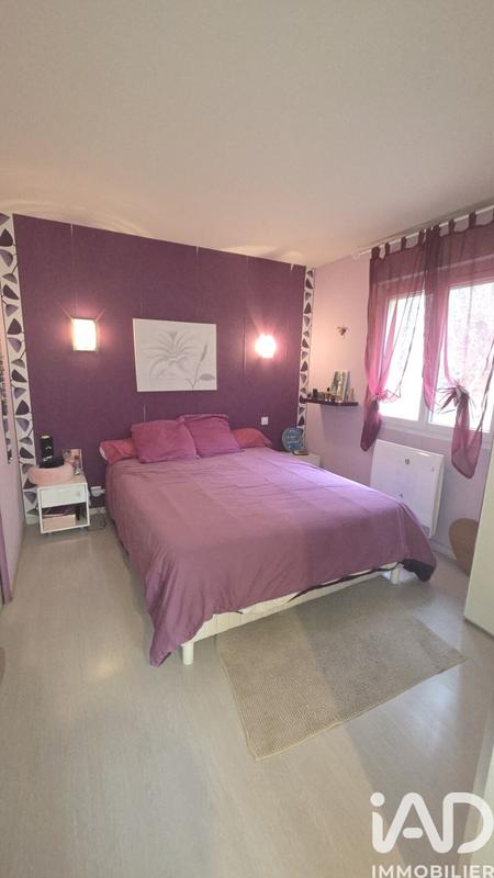 Maison - 211 m² - 11 pièces