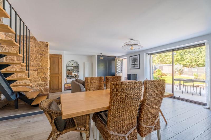 Maison - 95 m² - 3 pièces