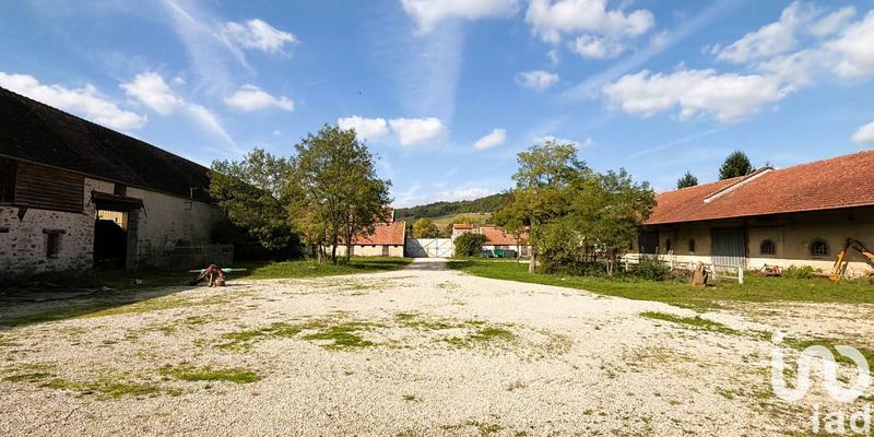 Ferme - 2 411 m² - 5 pièces
