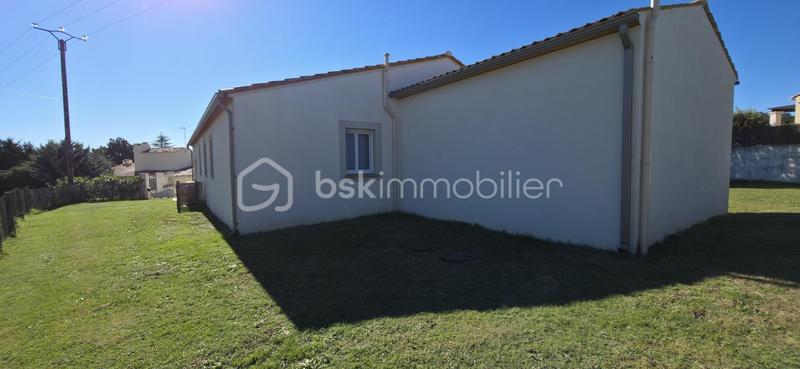 Maison traditionnelle - 164 m² - 6 pièces