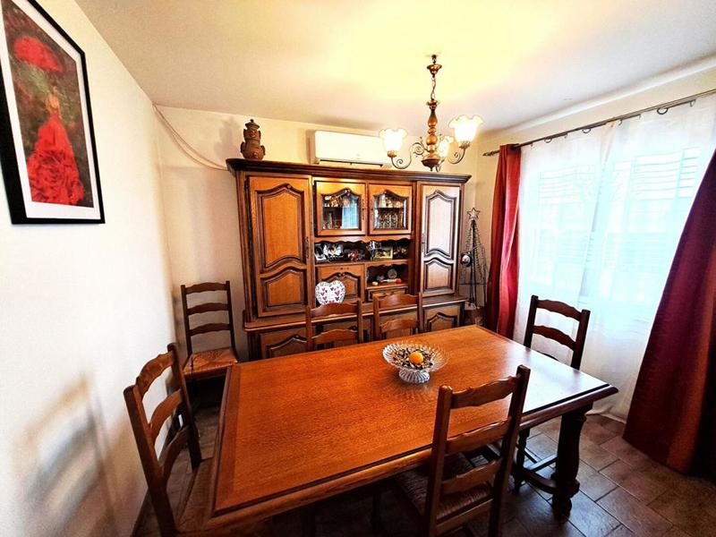 Maison - 150 m² - 7 pièces