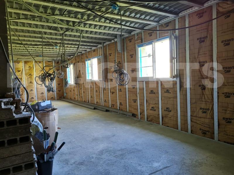 Maison - 180 m² - 8 pièces