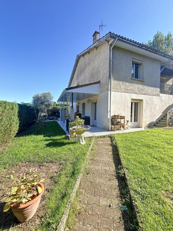 Maison - 172 m² - 6 pièces