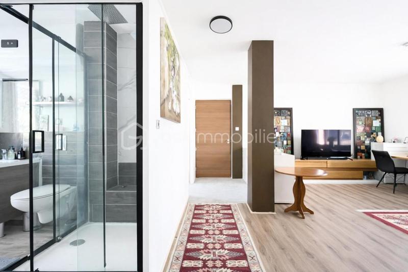 Appartement - 57 m² - 3 pièces