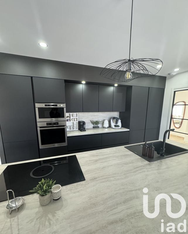 Maison - 146 m² - 5 pièces