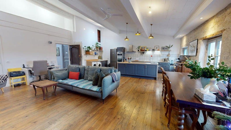 Appartement - 171 m² - 6 pièces