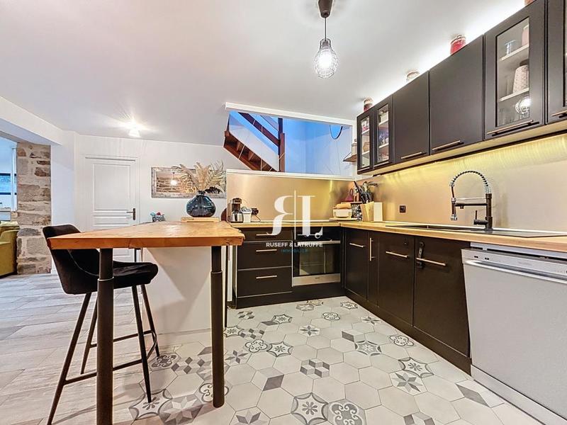 Maison - 106 m² - 4 pièces