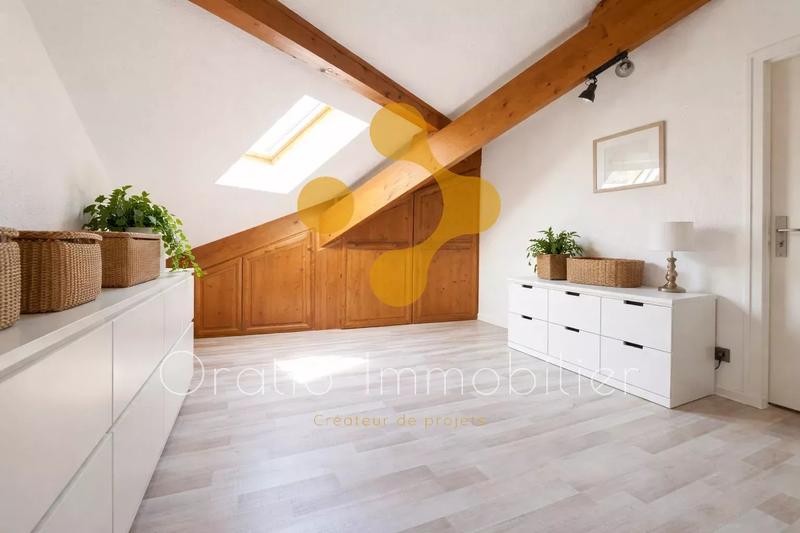 Maison - 191 m² - 8 pièces