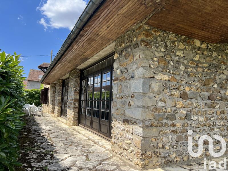 Maison - 265 m² - 8 pièces