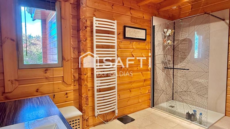 Châlet - 178 m² - 7 pièces