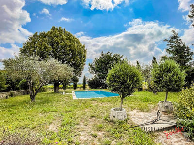 Mas - 216 m² - 7 pièces