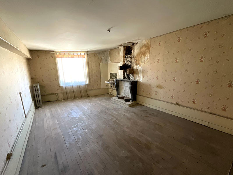 Maison - 180 m² - 4 pièces