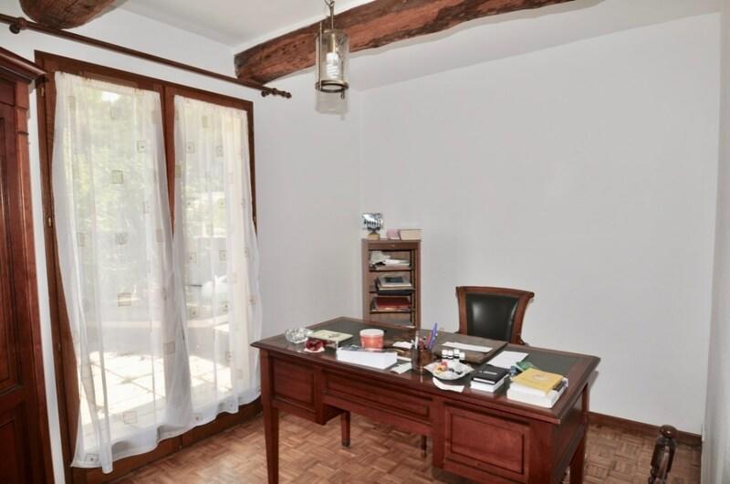 Maison - 143 m² - 5 pièces