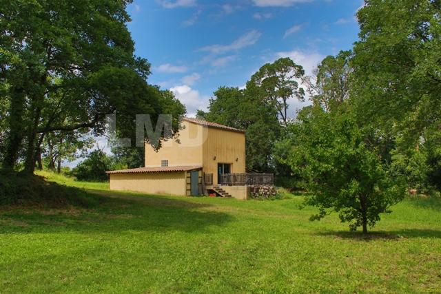 Maison - 165 m² - 7 pièces