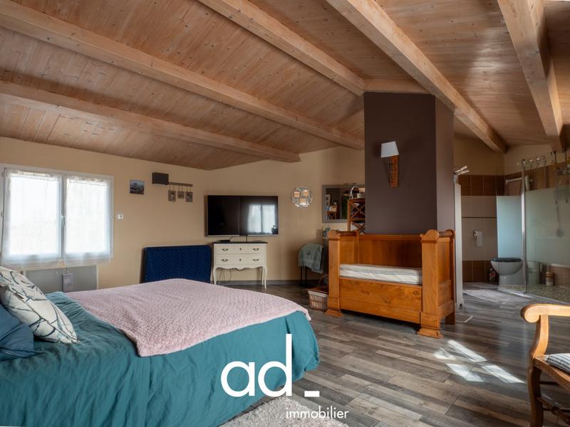 Maison - 178 m² - 6 pièces