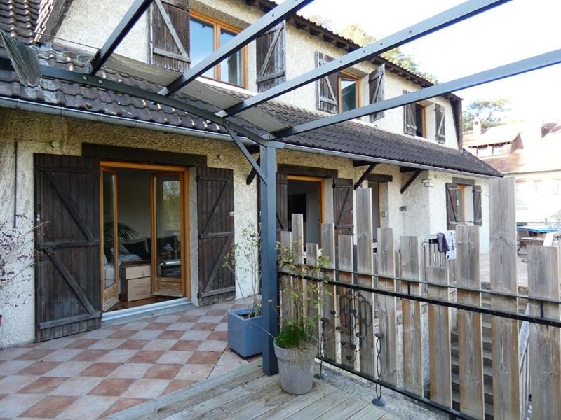 Maison - 177 m² - 7 pièces