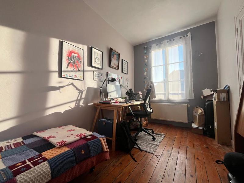 Maison - 85 m² - 4 pièces