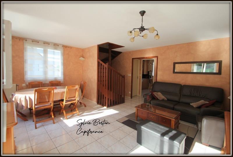 Maison - 101 m² - 6 pièces