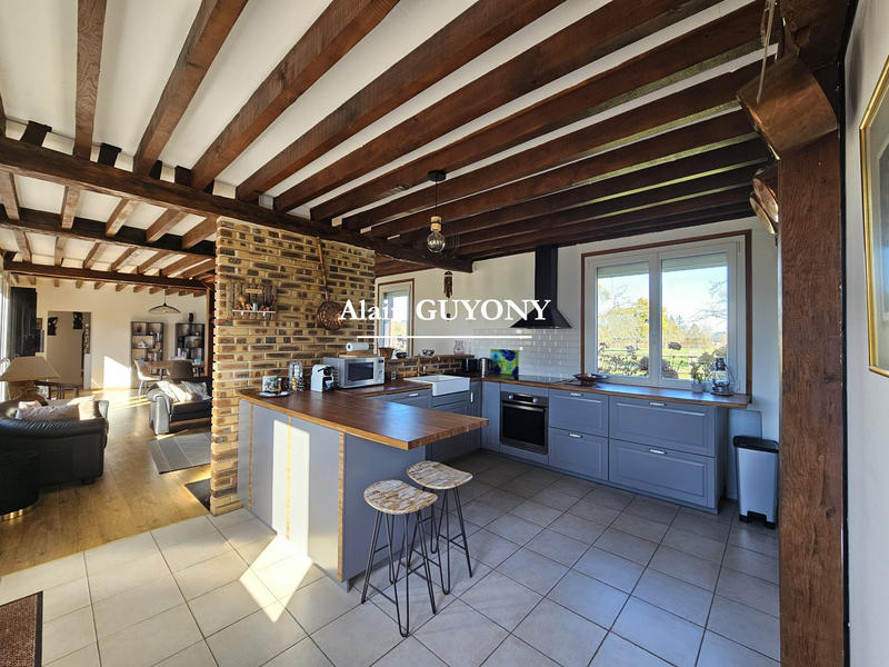 Maison - 165 m² - 6 pièces