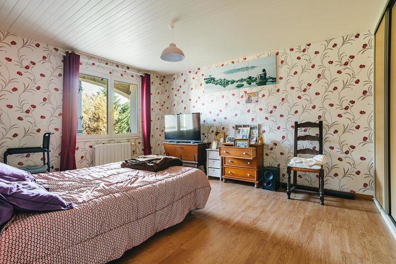 Maison traditionnelle - 146 m² - 6 pièces