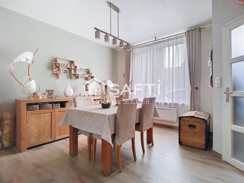 Maison - 99 m² - 4 pièces