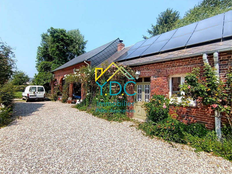 Maison - 305 m² - 10 pièces