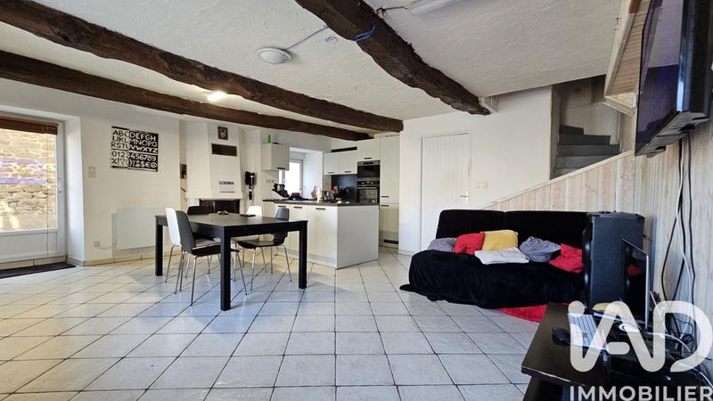 Maison - 94 m² - 5 pièces