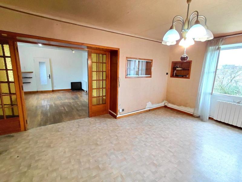 Maison - 102 m² - 4 pièces