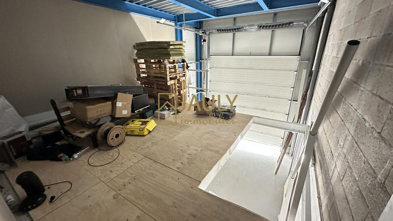 Local commercial - 210 m²