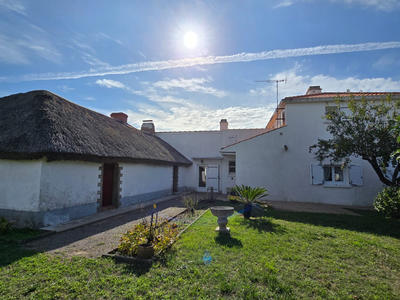 Maison - 146 m² - 8 pièces