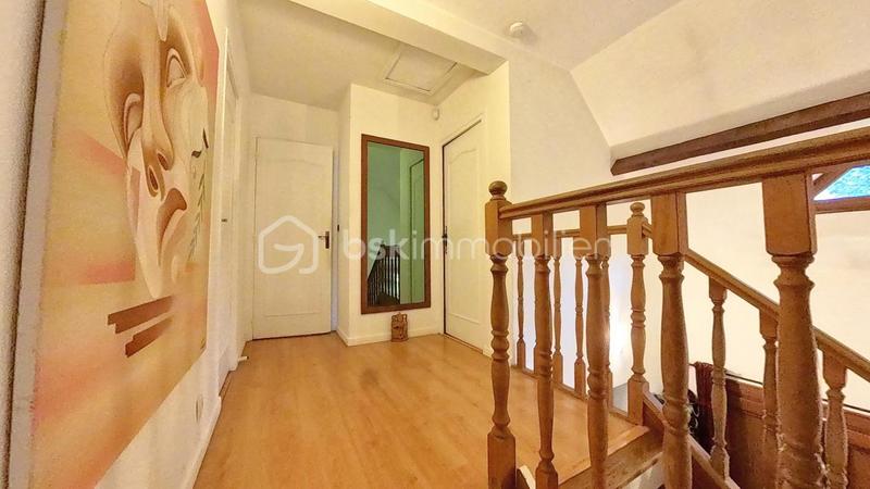 Maison - 131 m² - 6 pièces