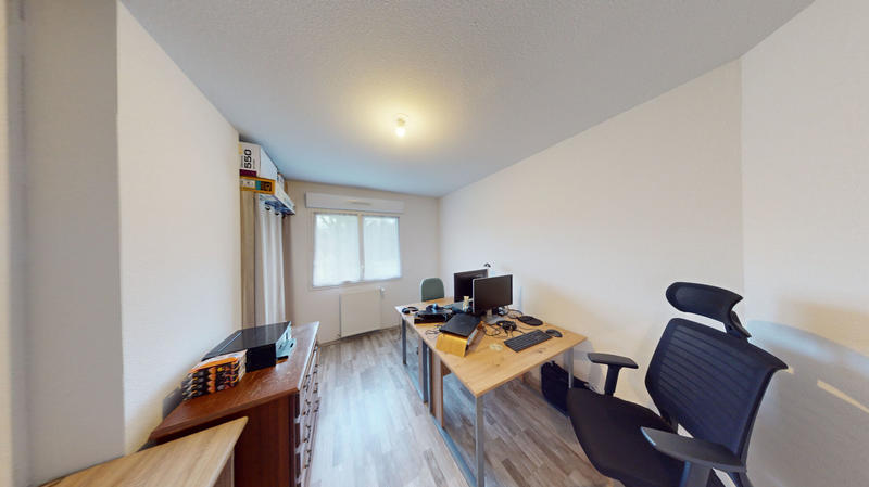 Appartement - 82 m² - 4 pièces