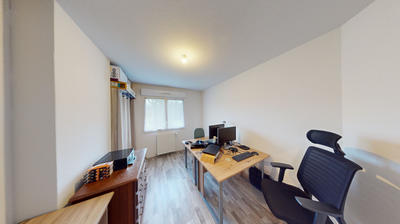 Appartement - 82 m² - 4 pièces