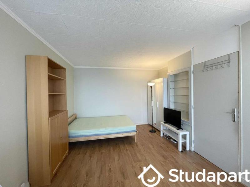 Chambre - 19 m² - 1 pièce