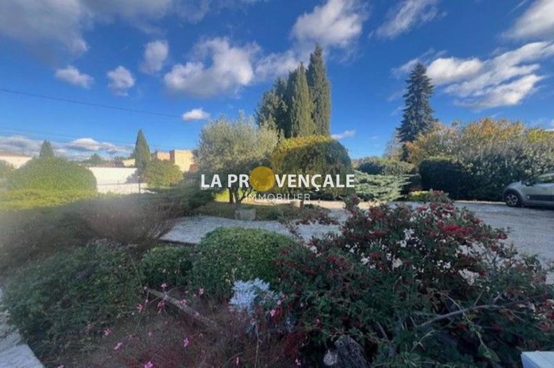 Terrain constructible - 400 m²